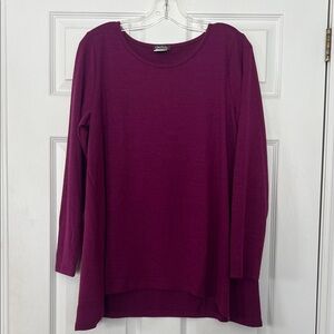 Kim & Co Women's Long Sleeve Scoop Neck Tunic in Plum